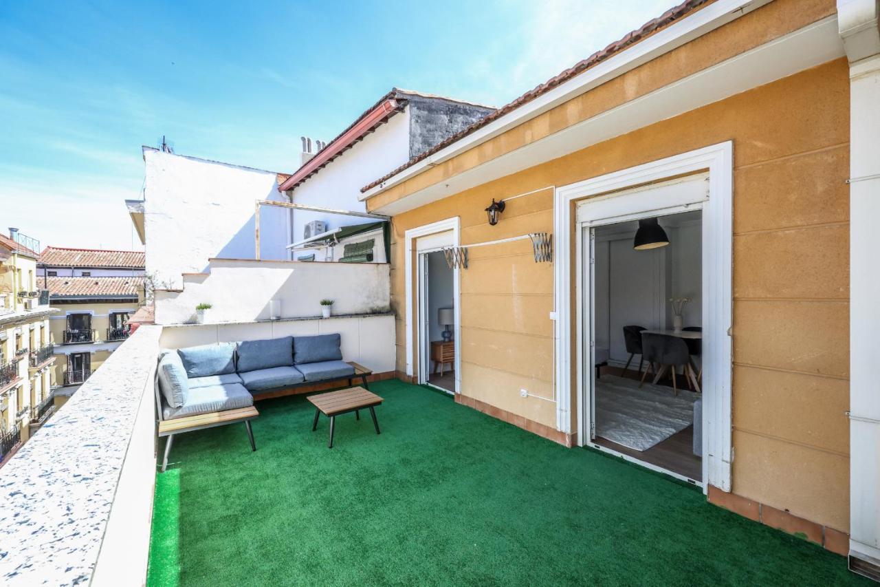 マドリードAtico Reformado Con Terraza En Lavapiesアパートメント エクステリア 写真